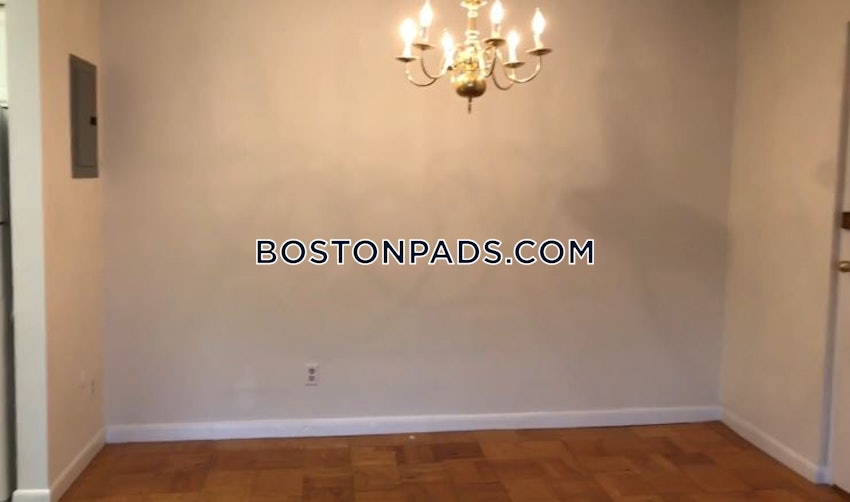 BOSTON - WEST ROXBURY - 2 Beds, 1 Bath - Image 4