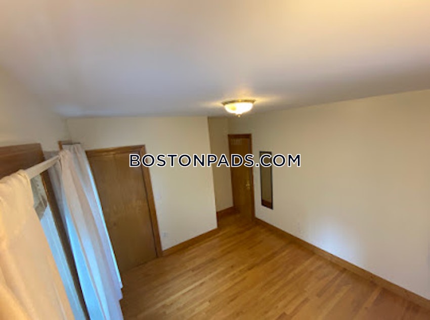 BOSTON - BRIGHTON - OAK SQUARE - 5 Beds, 2.5 Baths - Image 33