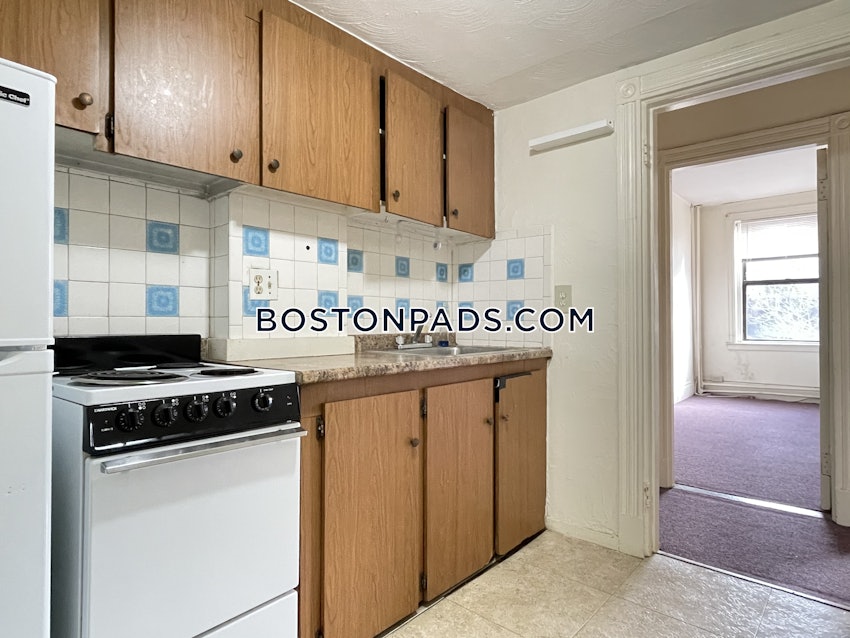 BOSTON - BACK BAY - 1 Bed, 1 Bath - Image 6