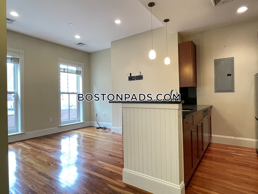 BOSTON - BEACON HILL - 2 Beds, 2 Baths - Image 13