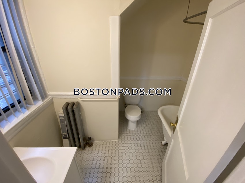 BOSTON - ALLSTON - 1 Bed, 1 Bath - Image 22