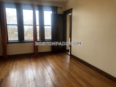 Boston - 2 Beds, 1 Baths