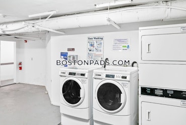 Boston - 2 Beds, 1 Baths