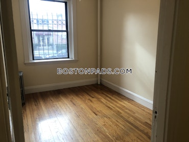 Boston - 2 Beds, 1 Baths