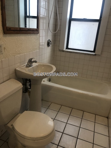 Boston - 2 Beds, 1 Baths