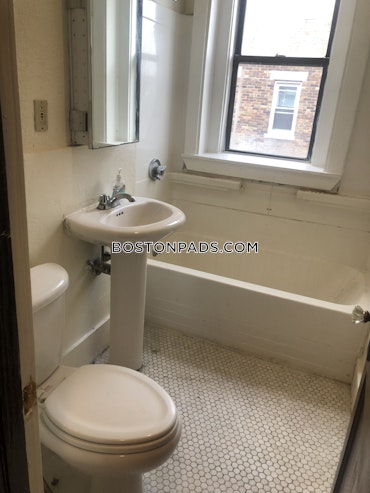 Boston - 2 Beds, 1 Baths