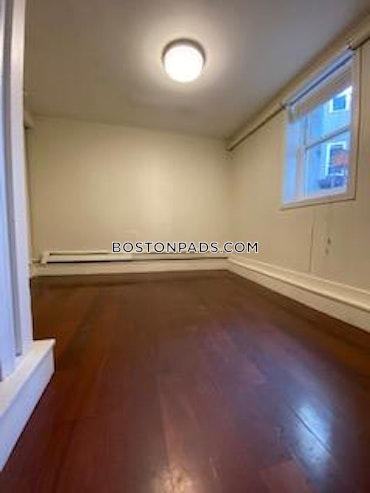 Boston - 6 Beds, 2 Baths