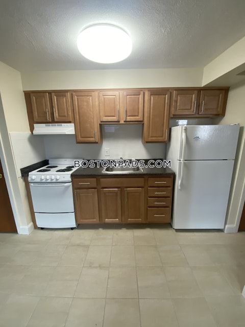 Brattle Dr. Arlington photo 7