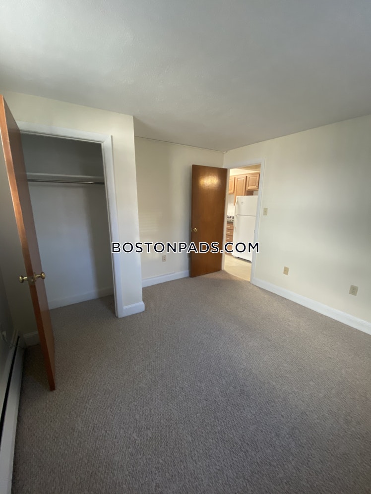 Brattle Dr., Arlington