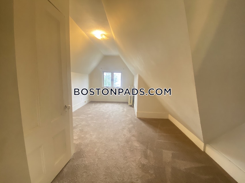 MALDEN - 4 Beds, 1 Bath - Image 2