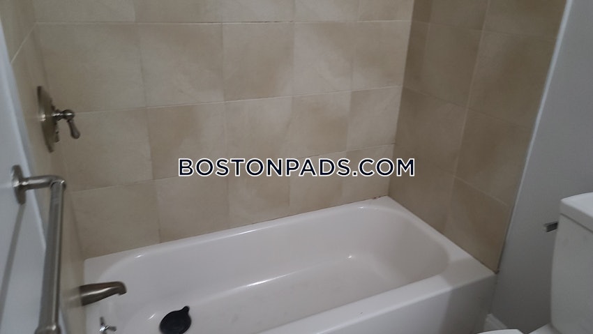 BOSTON - JAMAICA PLAIN - STONY BROOK - 5 Beds, 3 Baths - Image 26