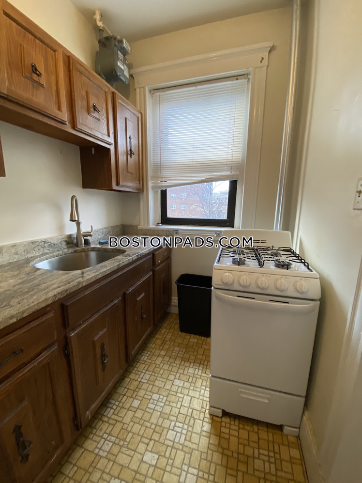 Washington St., Malden