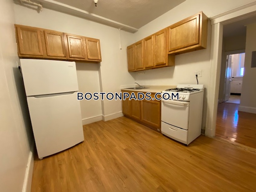 BOSTON - BRIGHTON - CLEVELAND CIRCLE - 2 Beds, 1 Bath - Image 2