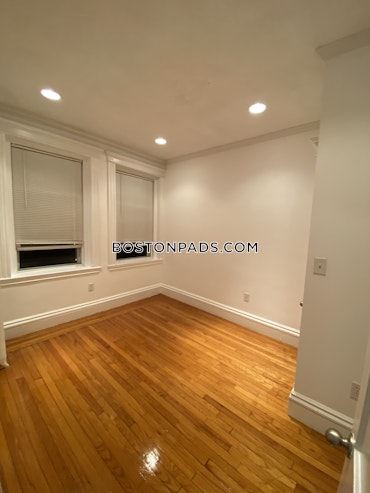 Boston - 1 Beds, 1 Baths