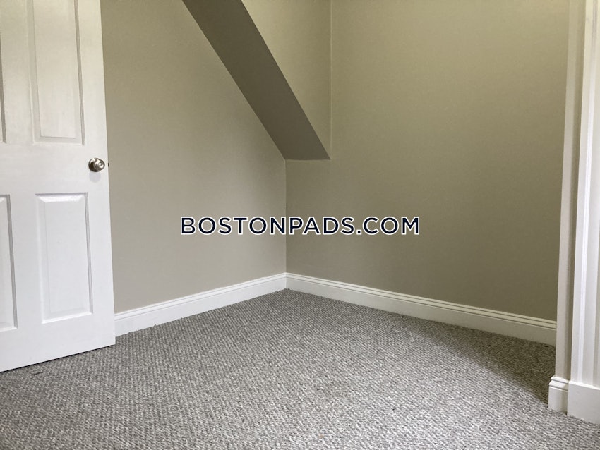 BOSTON - DORCHESTER/SOUTH BOSTON BORDER - 3 Beds, 1 Bath - Image 38