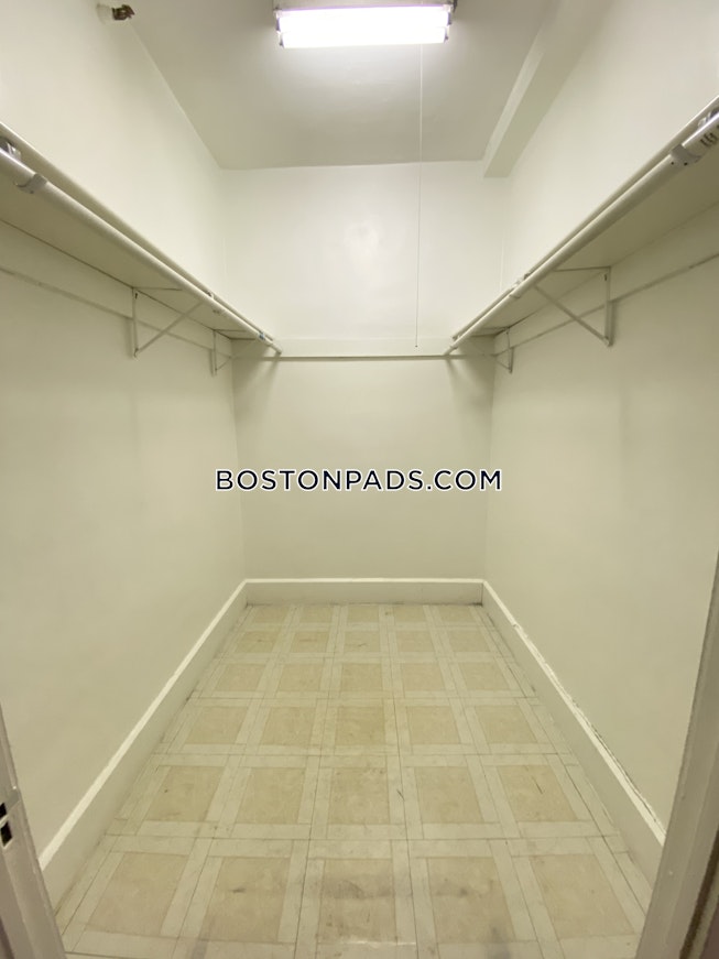 Boston - $3,525+ /mo