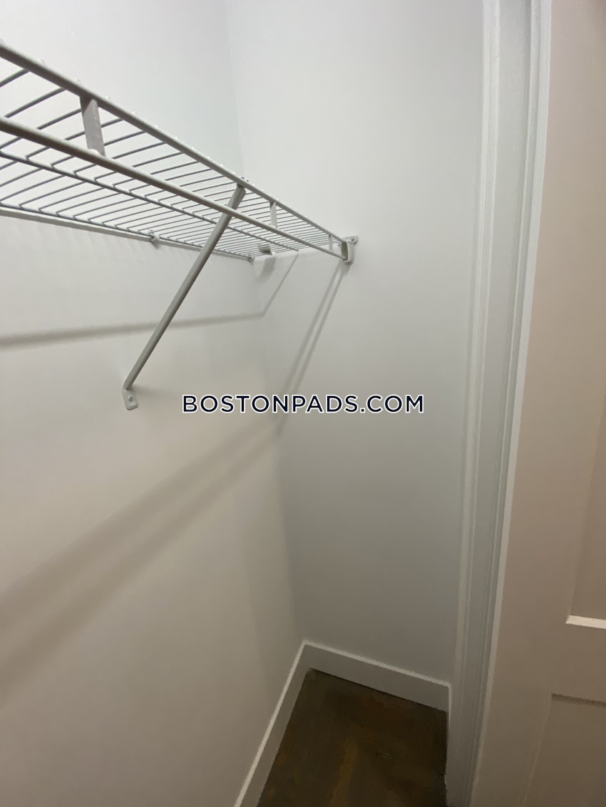 BOSTON - FENWAY/KENMORE - 1 Bed, 1 Bath - Image 20