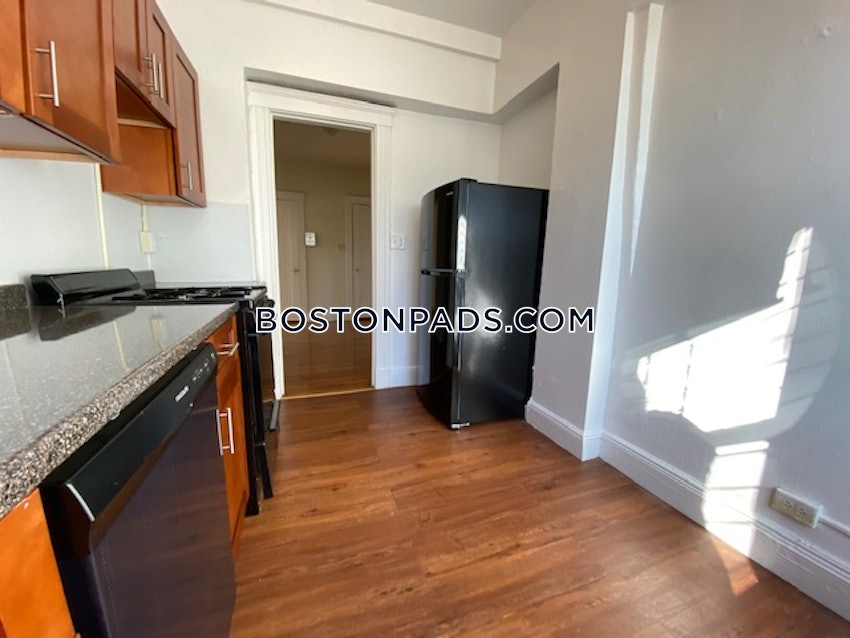 BOSTON - BRIGHTON - CLEVELAND CIRCLE - 1 Bed, 1 Bath - Image 45