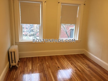 Boston - 1 Beds, 1 Baths