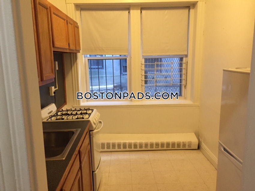 BOSTON - ALLSTON/BRIGHTON BORDER - 1 Bed, 1 Bath - Image 2