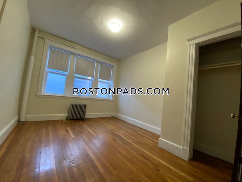 BOSTON - BRIGHTON - CLEVELAND CIRCLE - 1 Bed, 1 Bath - Image 31