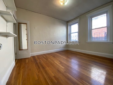 Boston - 1 Beds, 1 Baths