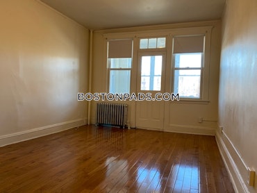 Boston - 1 Beds, 1 Baths