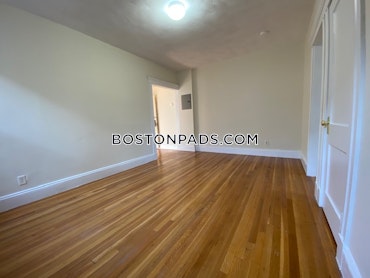 Boston - 2 Beds, 1 Baths