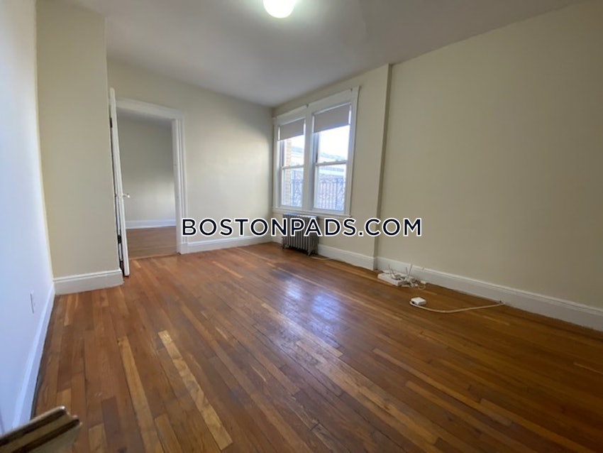 BOSTON - ALLSTON/BRIGHTON BORDER - 2 Beds, 1 Bath - Image 17