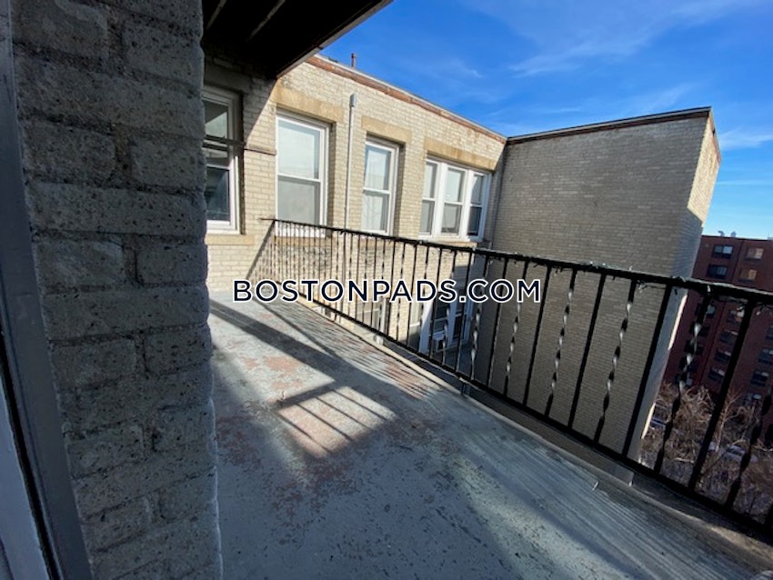 BOSTON - ALLSTON/BRIGHTON BORDER - 2 Beds, 1 Bath - Image 8