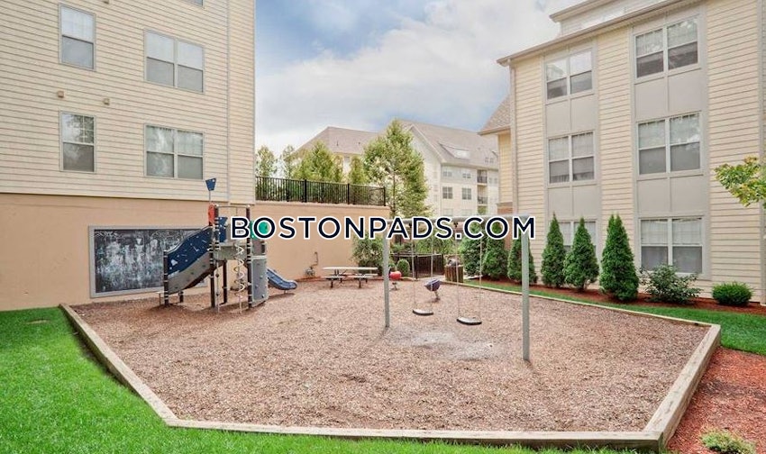 NEWTON - CHESTNUT HILL - 2 Beds, 2 Baths - Image 10