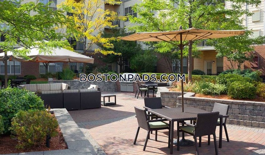 NEWTON - CHESTNUT HILL - 2 Beds, 2 Baths - Image 7