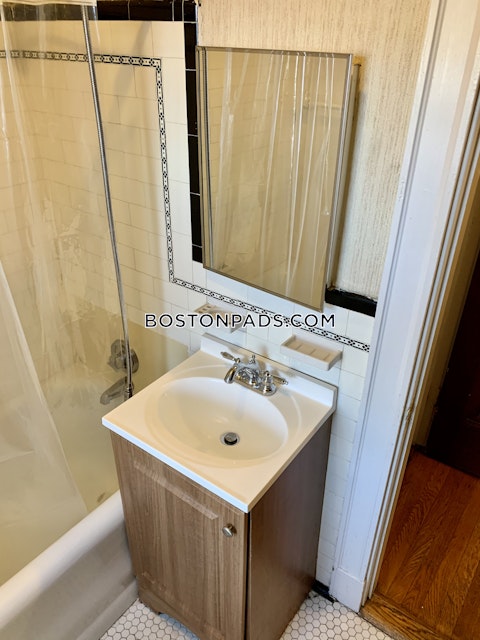 Fellsway West Medford photo 14