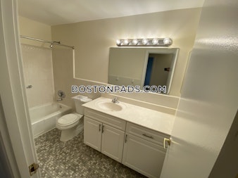 Captain Parker Arms Lexington