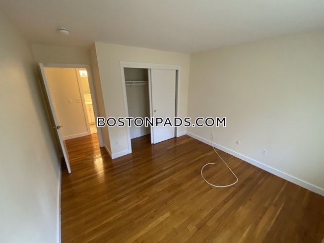 Lexington - $3,250+ /mo