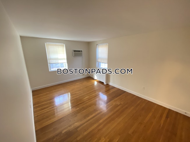 Lexington - $3,250+ /mo