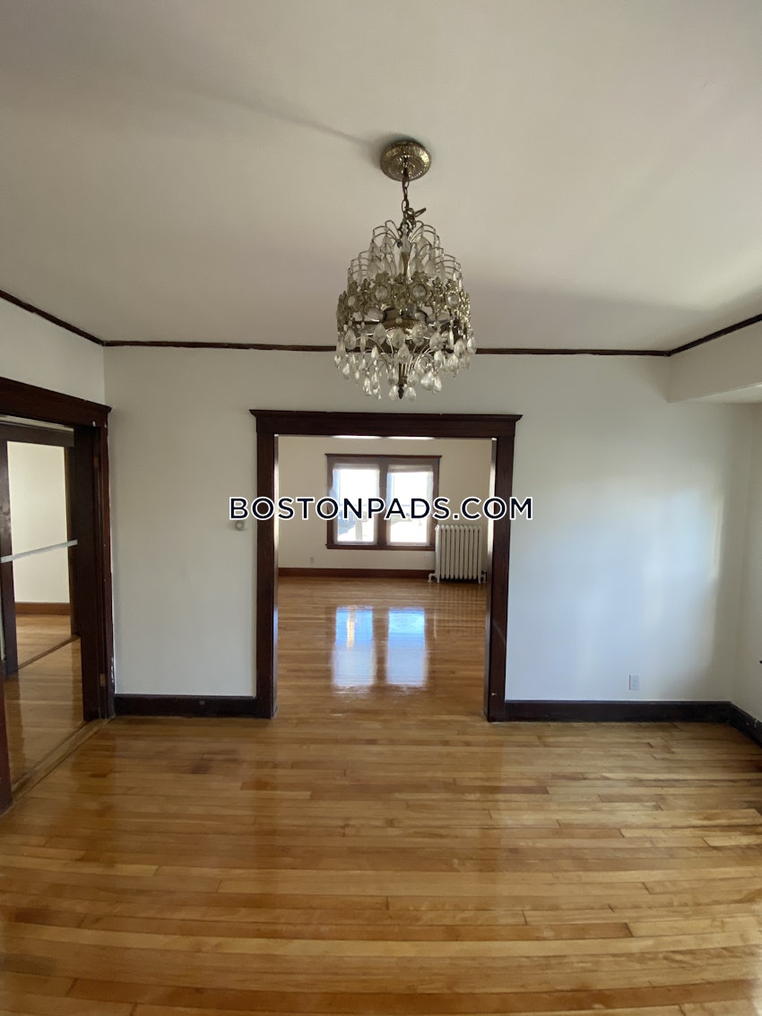 BOSTON - BRIGHTON - OAK SQUARE - 3 Beds, 1 Bath - Image 20