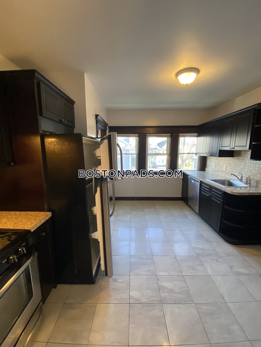 BOSTON - BRIGHTON - OAK SQUARE - 3 Beds, 1 Bath - Image 16