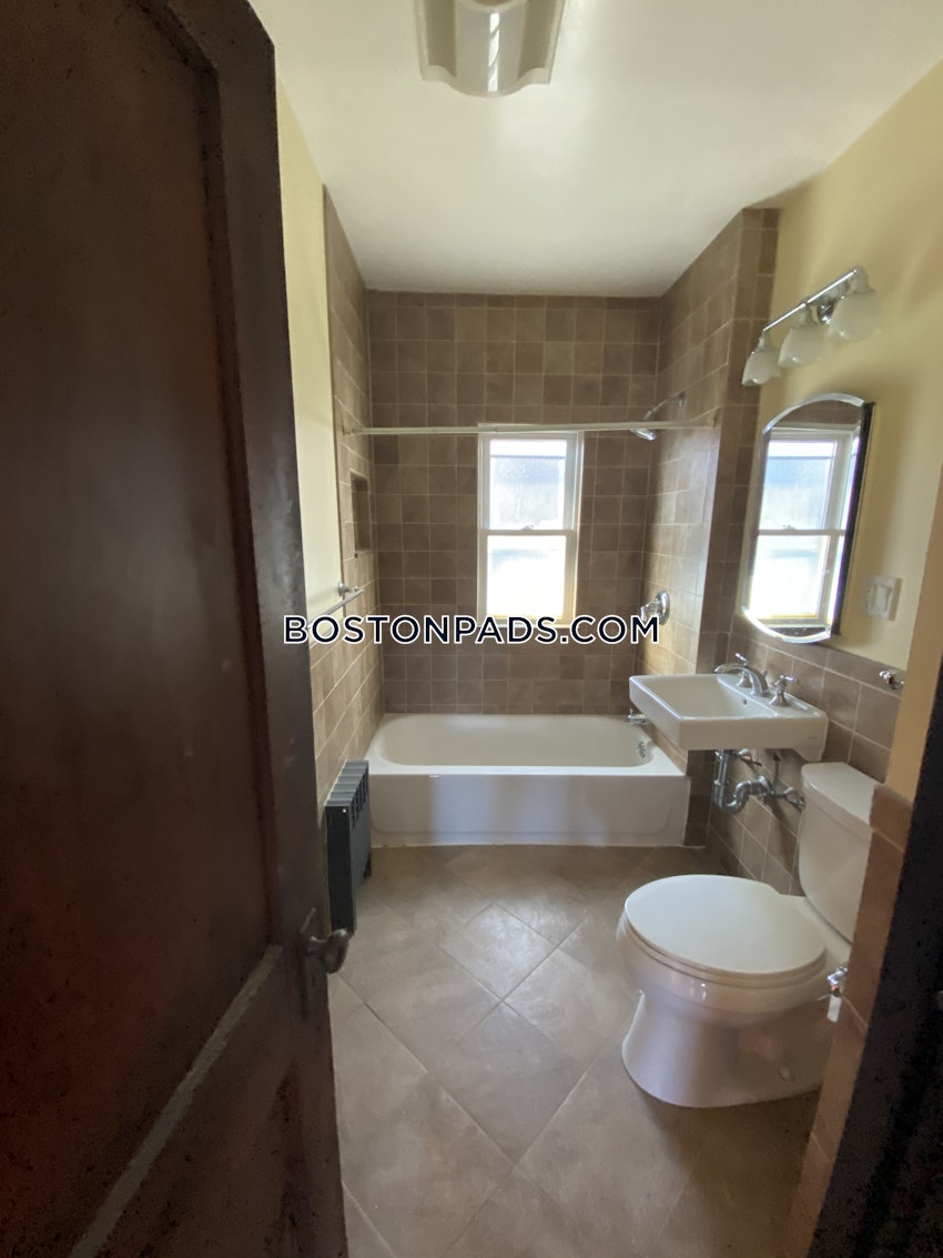 BOSTON - BRIGHTON - OAK SQUARE - 3 Beds, 1 Bath - Image 33