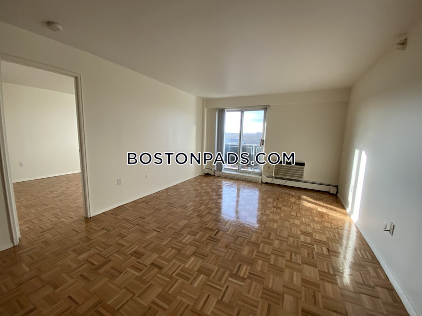 BROOKLINE- BOSTON UNIVERSITY - 2 Beds, 1.5 Baths - Image 5