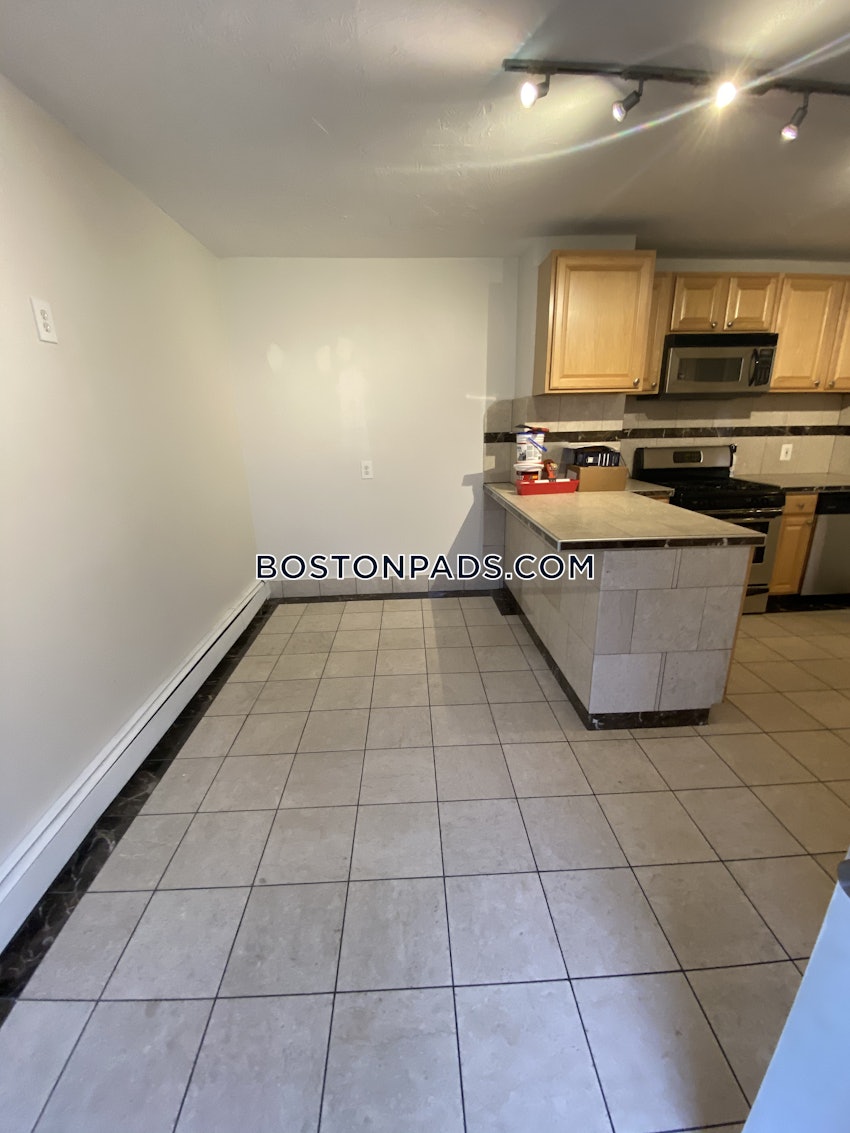 SOMERVILLE - UNION SQUARE - 5 Beds, 2 Baths - Image 2