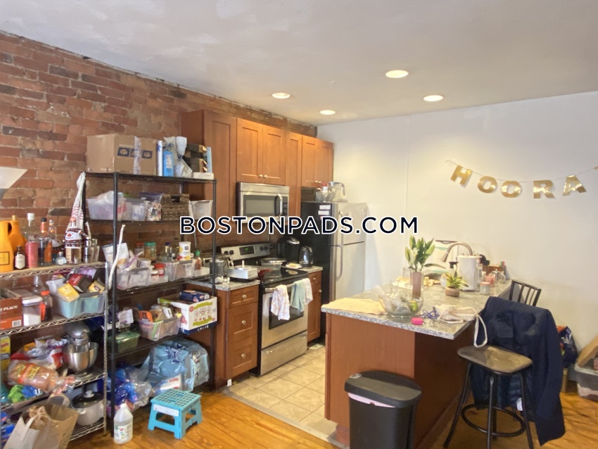 BOSTON - NORTHEASTERN/SYMPHONY - 4 Beds, 1 Bath - Image 1