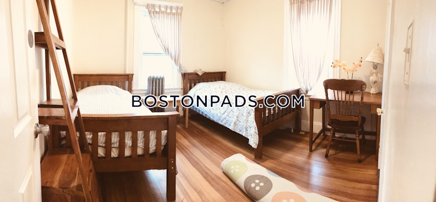 BOSTON - DORCHESTER - CENTER - 4 Beds, 1.5 Baths - Image 10