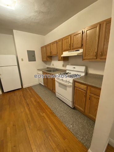 Boston - 4 Beds, 1 Baths