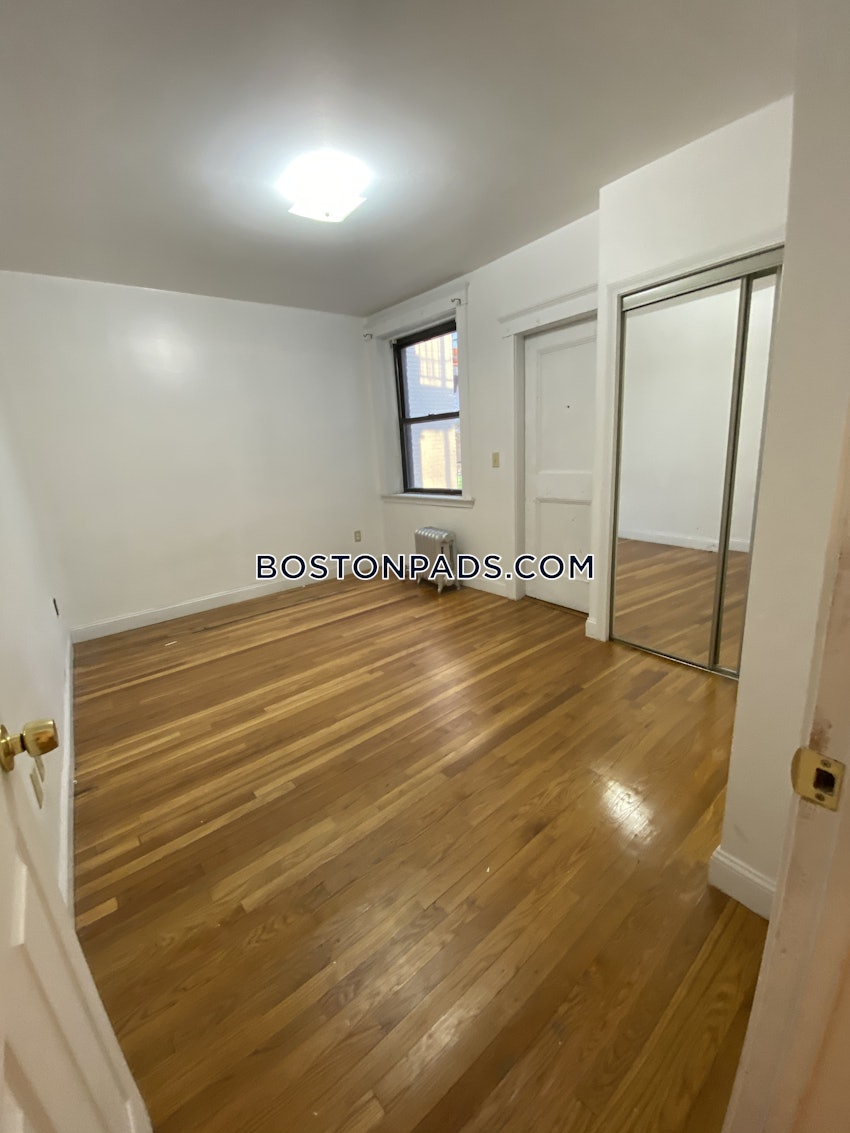 BOSTON - BRIGHTON- WASHINGTON ST./ ALLSTON ST. - 4 Beds, 2 Baths - Image 20