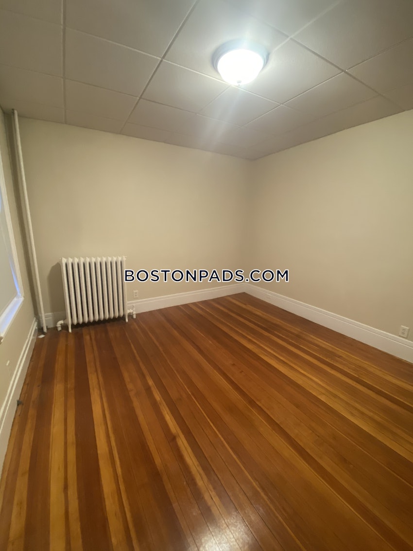 BOSTON - WEST ROXBURY - 2 Beds, 1 Bath - Image 14