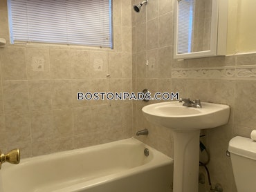 Boston - 2 Beds, 1 Baths