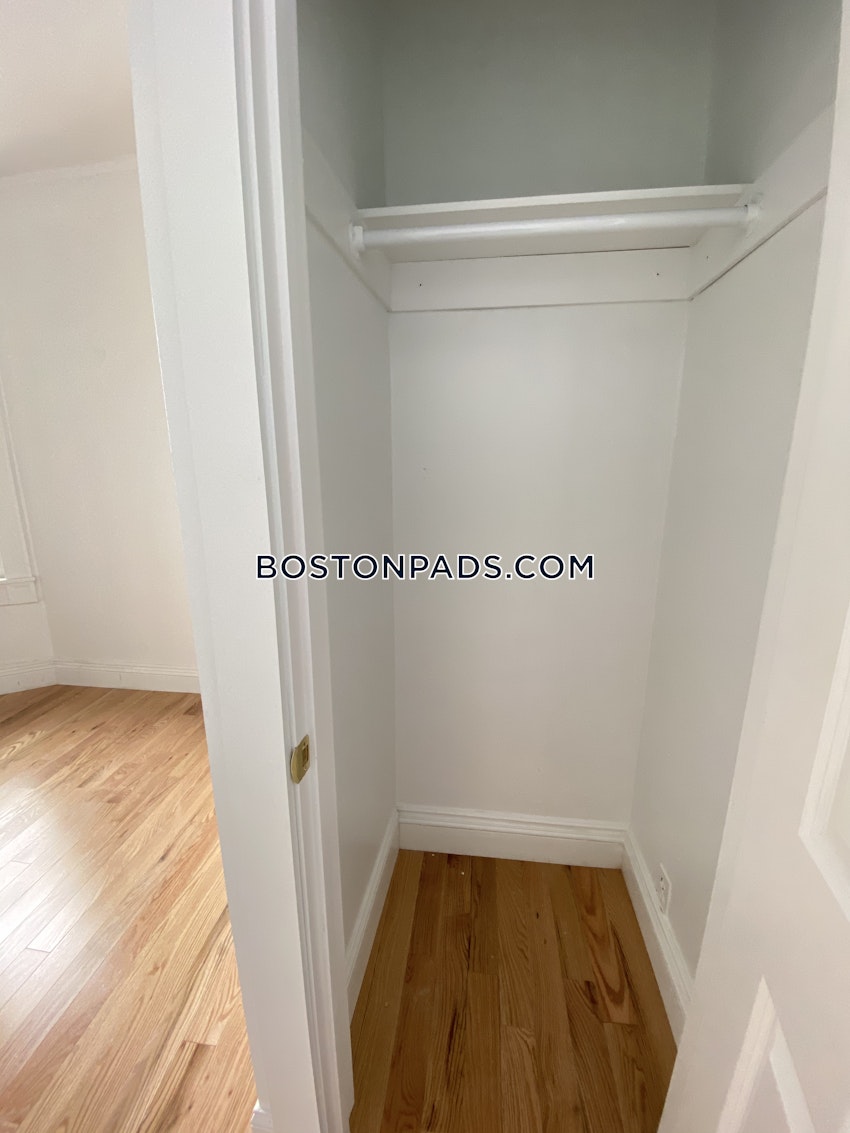 BOSTON - NORTHEASTERN/SYMPHONY - 3 Beds, 1 Bath - Image 9