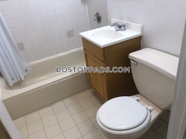 Boston - 1 Beds, 1 Baths