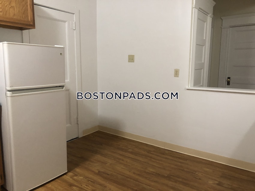 BROOKLINE- WASHINGTON SQUARE - 2 Beds, 1 Bath - Image 39